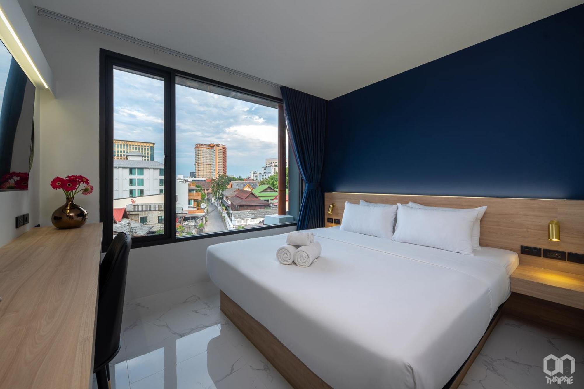 On Thapae Gate Chiangmai Hotel Csiangmaj Kültér fotó